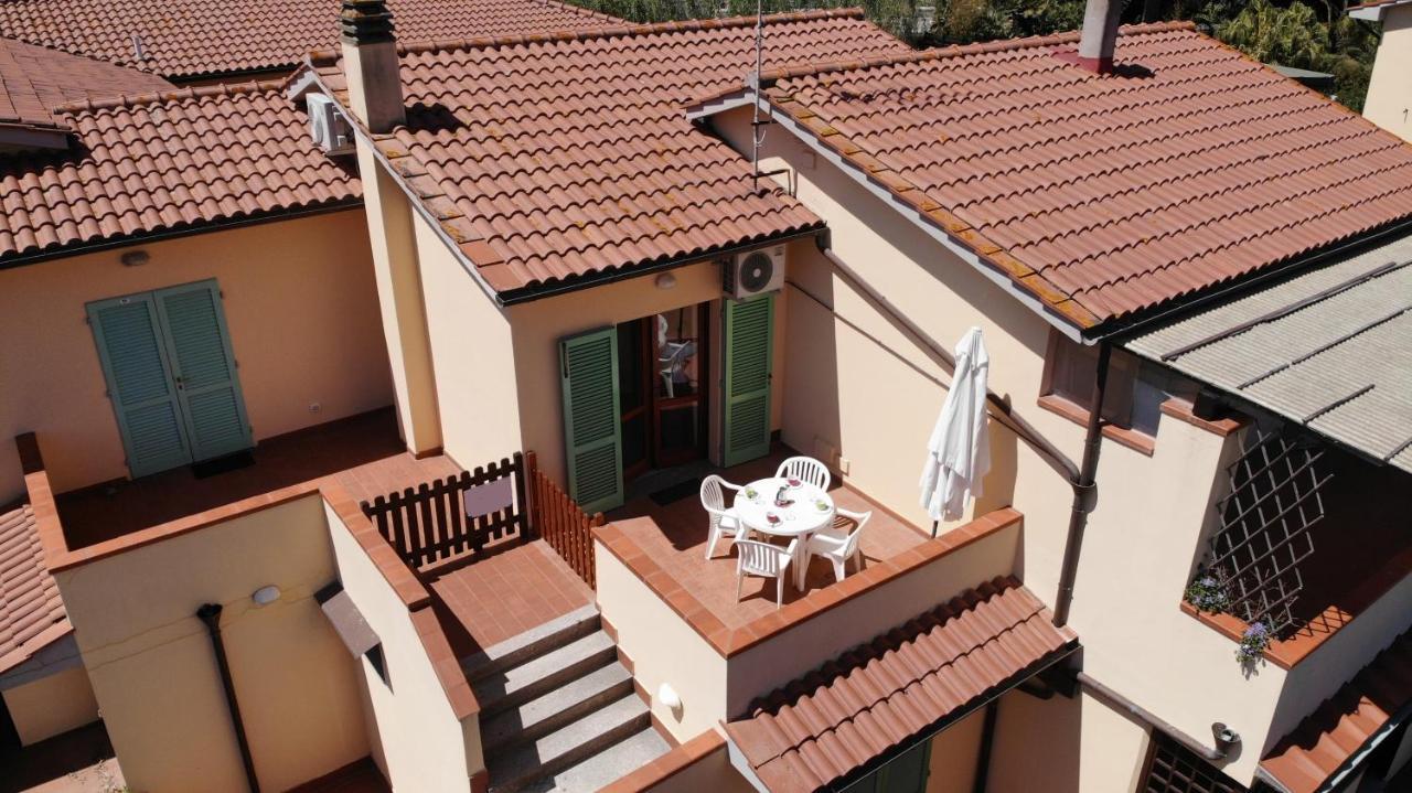 Appartamenti Sabbia - Zona Mare Con Terrazze, Clima, E Posti Auto Marina di Campo Exteriör bild
