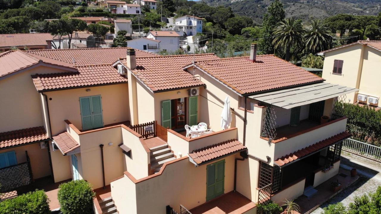 Appartamenti Sabbia - Zona Mare Con Terrazze, Clima, E Posti Auto Marina di Campo Exteriör bild